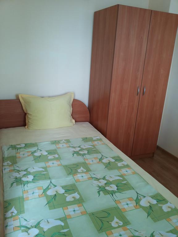 Ivanovi Guest House Primorsko Room photo